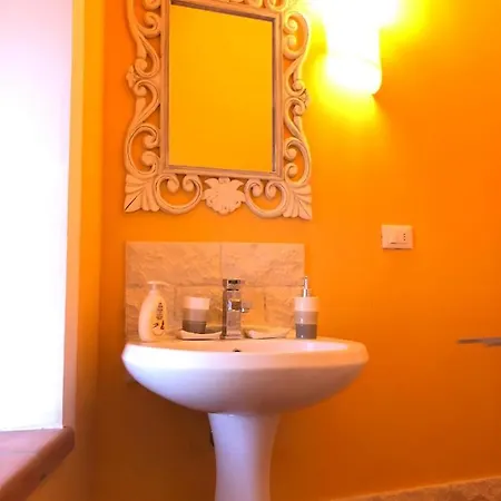 Apartment Luxury House Il Borgo Antico Casale Marittimo